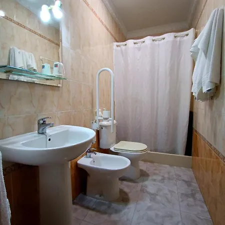 El Lirio Guest house Bollullos Par del Condado