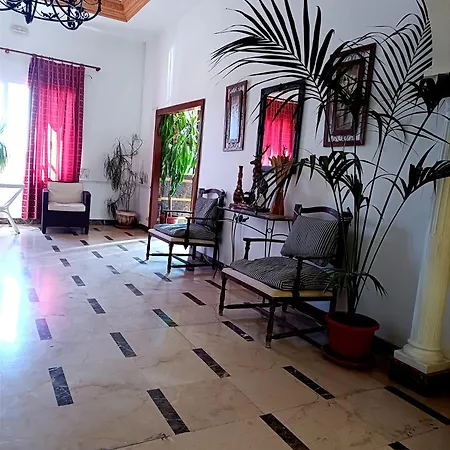Guest house El Lirio